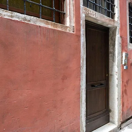 Santi Apostoli By Halldis
