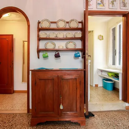 Santi Apostoli By Halldis Appartement Venise